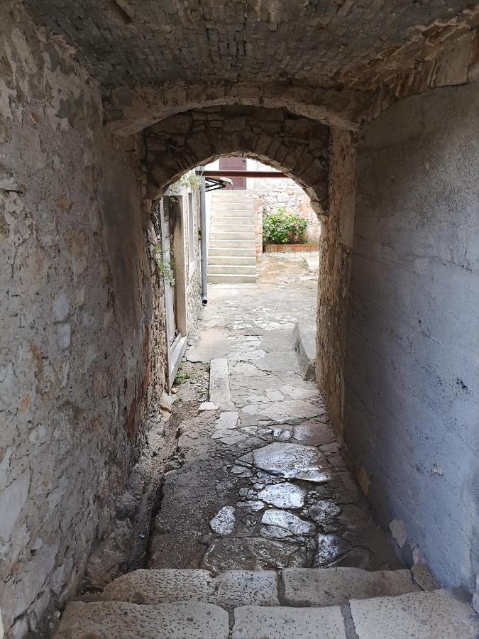 Hotel Casa Segota Veli Iž Esterno foto